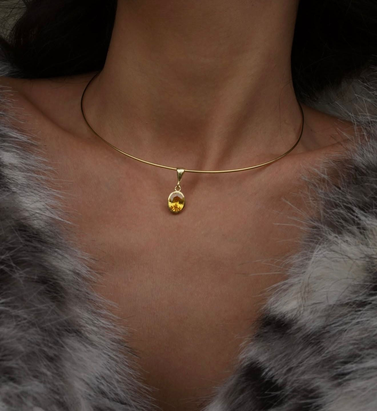 Plain Gold choker