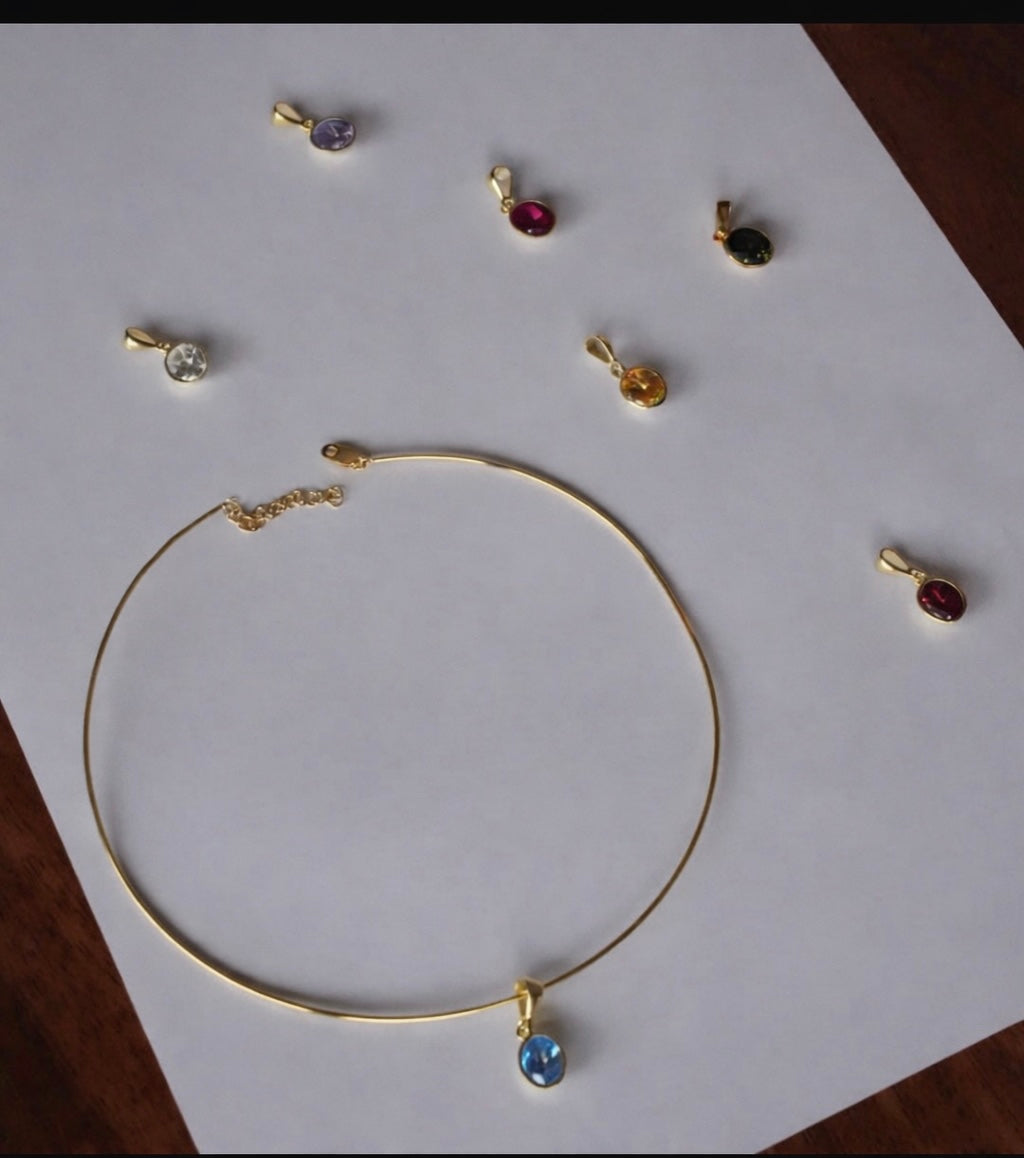 Plain Gold choker