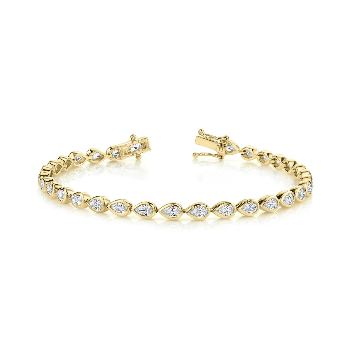 Ely Tear Drop Bracelet